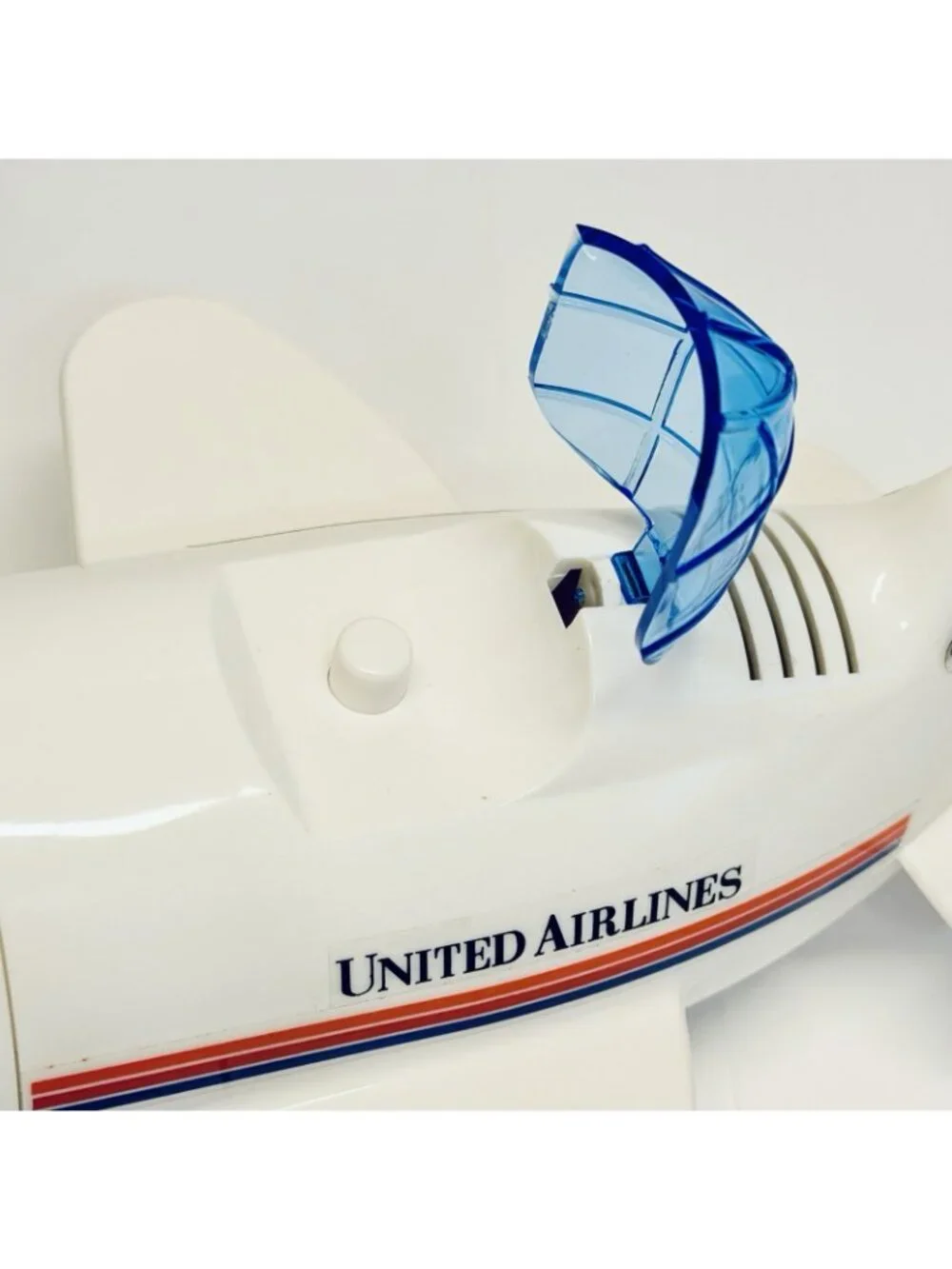 United Airlines VTG  Airplane Desk Alarm Clock Works Propeller Moves